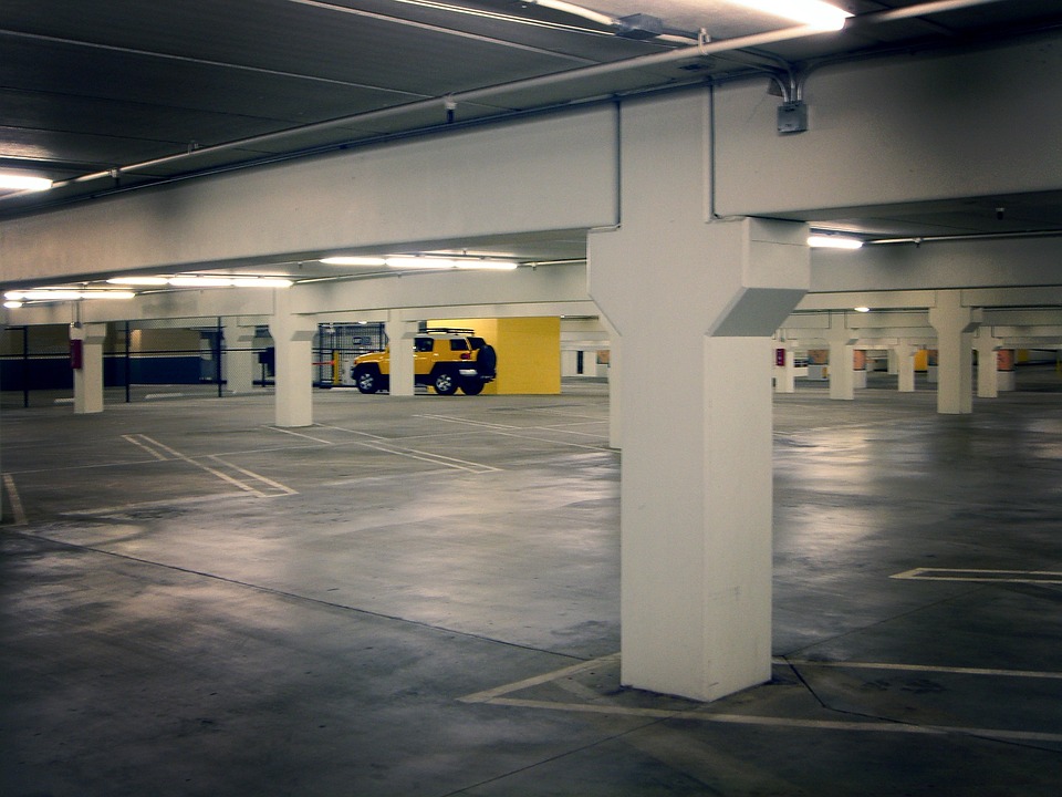 parking-lot-240896_960_720